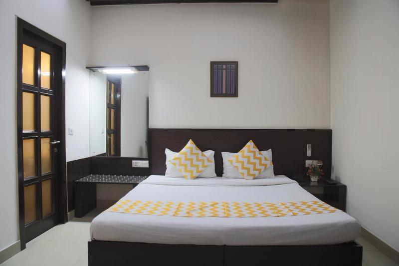 Fabhotel Aashraye New Delhi Exterior photo